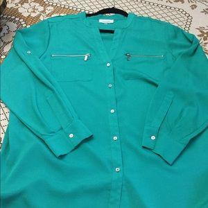 Calvin Klein green top